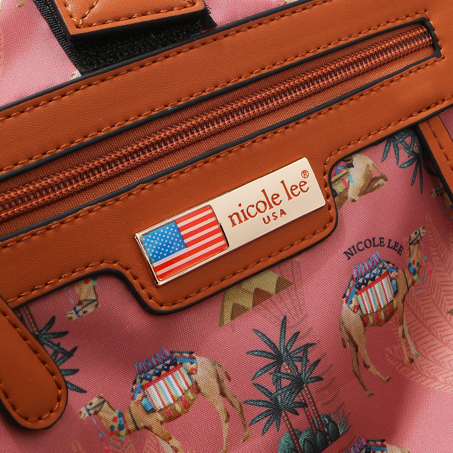 BP16698 QUEEN CLEOPATRA MOCHILA PARA PORTÁTIL CON PUERTO DE CARGA USB