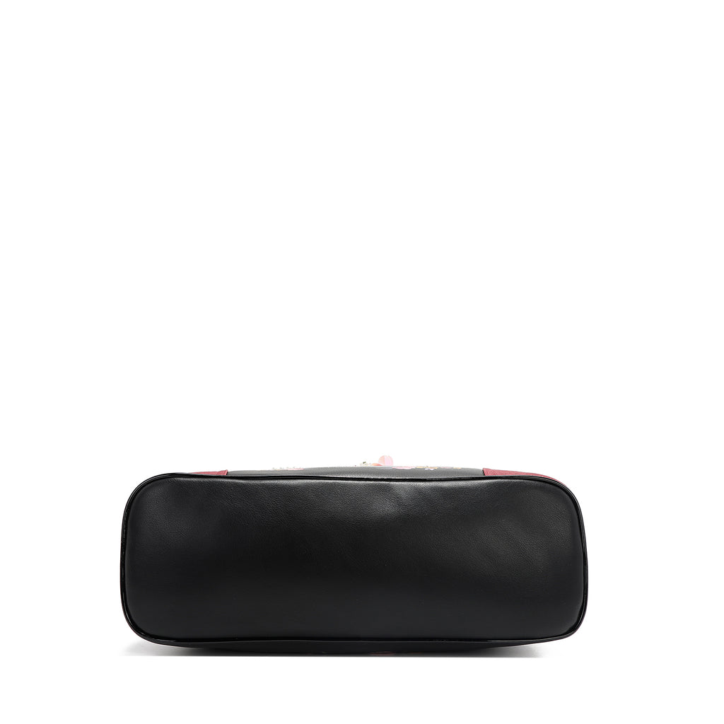 FY17069 FAMILY YEARBOOK