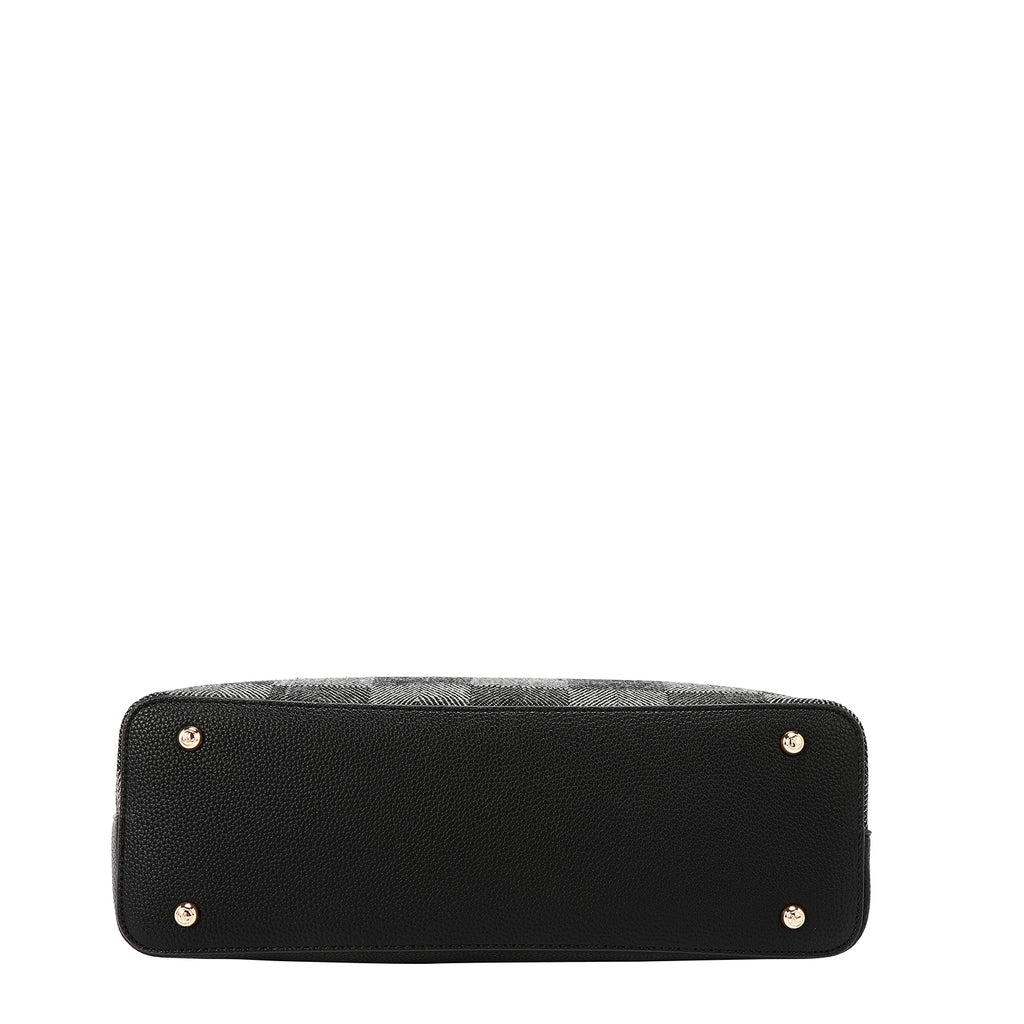 P17521 Black
