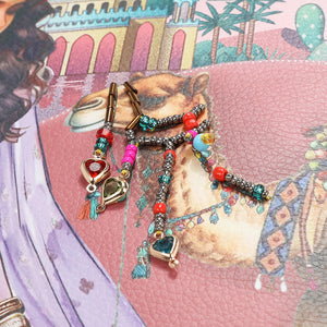 QC17273 QUEEN CLEOPATRA MOCHILA DE LA REINA CLEOPATRA 2 bolsillos interiores delanteros deslizantes para guardar el teléfono inteligente y la billetera